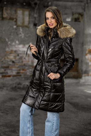 JANA-BLACK-IMG_1475-ženska-kožna-jakna-invento-kožne-jakne