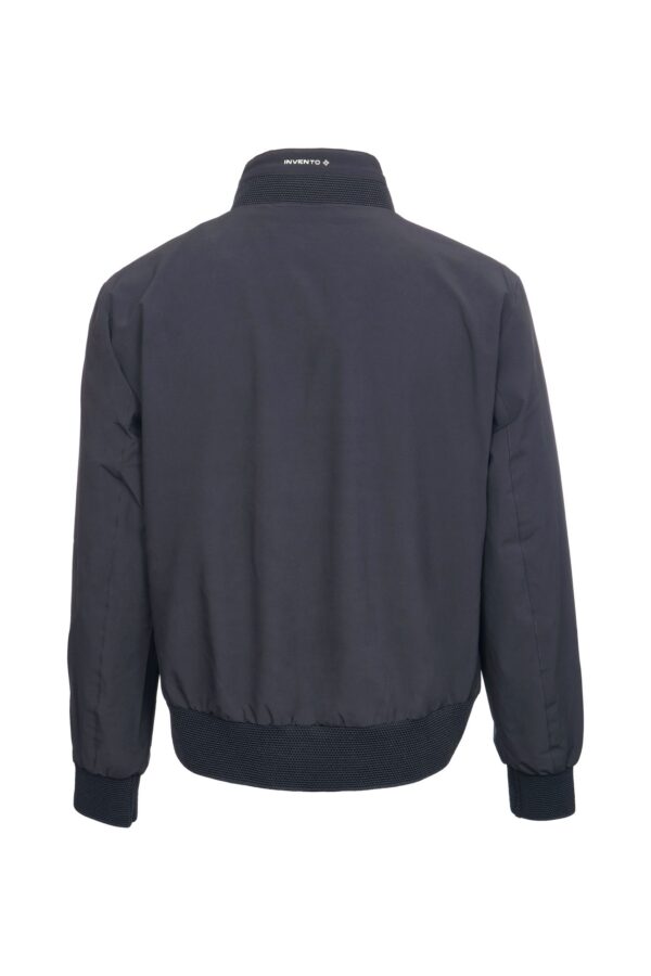 Brad-Navy-back-IMG_6681-muske-jakne-invento-muska-prolecna-jakna-scaled-1.jpg BRAD navy MUŠKA PROLEĆNA JAKNA INVENTO